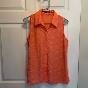 Maurice’s coral in color floral blouse